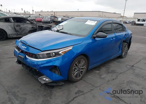 2023 Kia Forte Gt-Line z USA, uszkodzony, nr VIN 3KPF54AD0PE574183